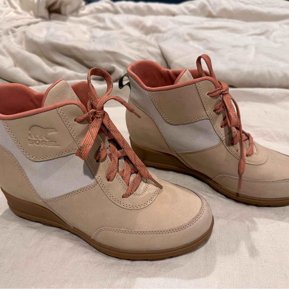 Sorel Women's Evie Wedge Bootie, Sand and Coral Colorway